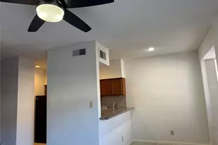 2121 El Paseo St, Houston, TX 77054 - Photo 7