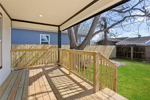 7606 Ilex St, Houston, TX 77012 - Photo 17