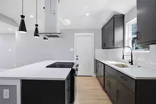 7606 Ilex St, Houston, TX 77012 - Photo 7