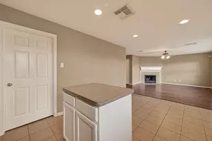 2338 Summit Meadow Dr, Houston, TX 77489 - Photo 7