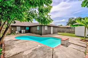 408 N 36th St, Nederland, TX 77627 - Photo 45
