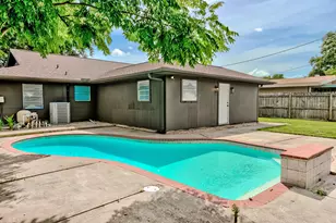 408 N 36th St, Nederland, TX 77627 - Photo 39