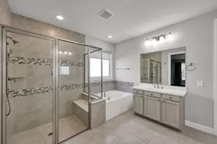 11 Floral Vista Dr, Tomball, TX 77375 - Photo 21