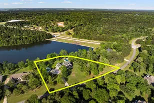 132 Lyndsey Dr, Montgomery, TX 77316 - Photo 3