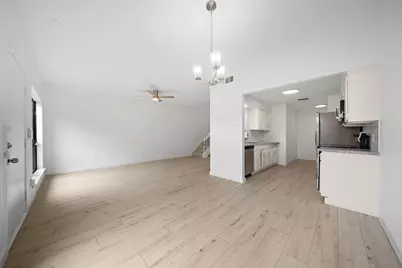 8433 Wednesbury Lane, Houston, TX 77074 - Photo 3