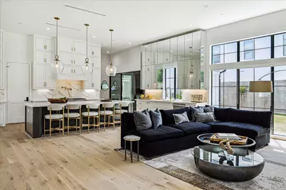 4002 Meadow Lake Lane, Houston, TX 77027 - Photo 13