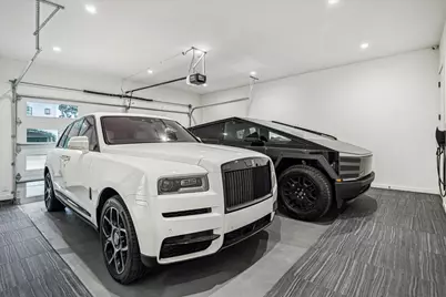 4002 Meadow Lake Lane, Houston, TX 77027 - Photo 33