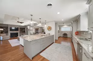5058 Yarwell Dr, Houston, TX 77096 - Photo 13