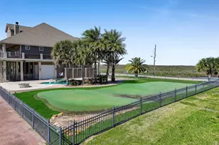 1239 Lagoon Dr, Crystal Beach, TX 77650 - Photo 15