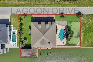 1239 Lagoon Dr, Crystal Beach, TX 77650 - Photo 9