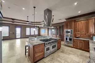 1239 Lagoon Dr, Crystal Beach, TX 77650 - Photo 31