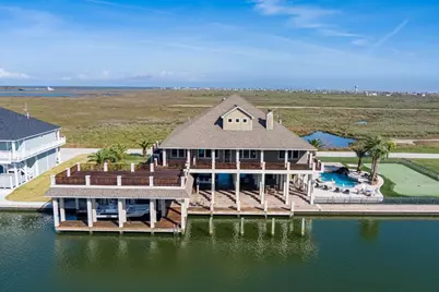 1239 Lagoon Drive, Crystal Beach, TX 77650 - Photo 47