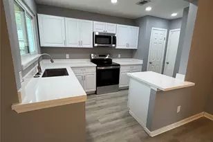 12791 Lake Conroe Hills Dr, Willis, TX 77318 - Photo 5