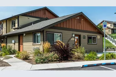 410 NE Oak St, Other, OR 97741 - Photo 1