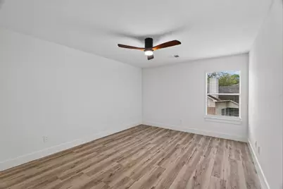 130 S Spinning Wheel Circle, The Woodlands, TX 77382 - Photo 27