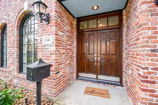 1745 Hawthorne St, Houston, TX 77098 - Photo 3