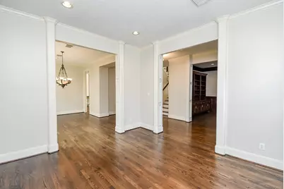 1745 Hawthorne Street, Houston, TX 77098 - Photo 13