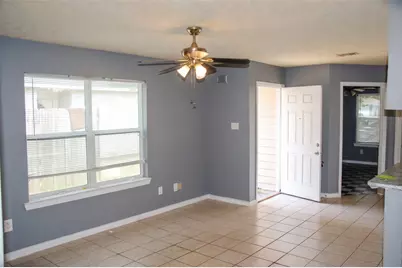 306 Willowick Street, Tomball, TX 77375 - Photo 5