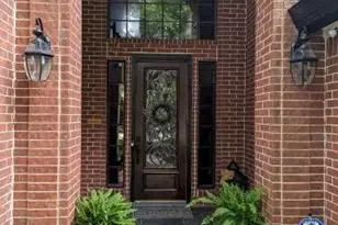 22 Cokeberry St, The Woodlands, TX 77380 - Photo 3