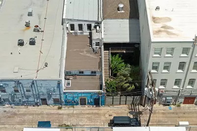 2213 Postoffice, Galveston, TX 77550 - Photo 35