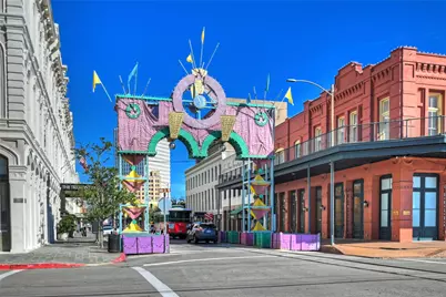 2213 Postoffice, Galveston, TX 77550 - Photo 39