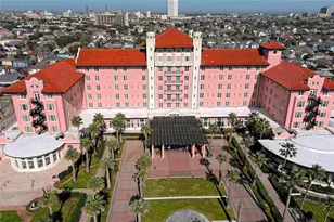 2213 Postoffice, Galveston, TX 77550 - Photo 49