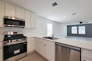 15671 Plum Brk Dr, Conroe, TX 77303 - Photo 17