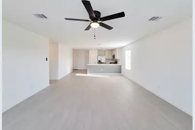 15671 Plum Brook Drive, Conroe, TX 77303 - Photo 5