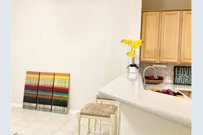 186 N Valley Oaks Circle, The Woodlands, TX 77382 - Photo 9