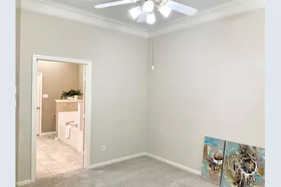 186 N Valley Oaks Circle, The Woodlands, TX 77382 - Photo 19