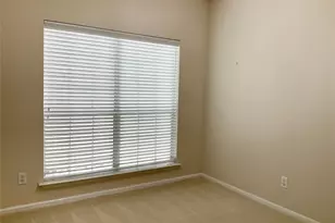 186 N Valley Oaks Cir, The Woodlands, TX 77382 - Photo 25