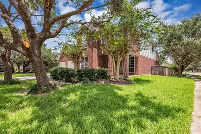 22002 Madera Canyon Court, Richmond, TX 77469 - Photo 7