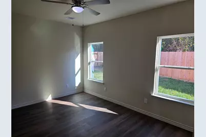 9920 Dipping Brook Street, Houston, TX 77076 - Photo 13