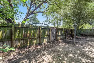 7834 Vickijohn Dr, Houston, TX 77071 - Photo 21