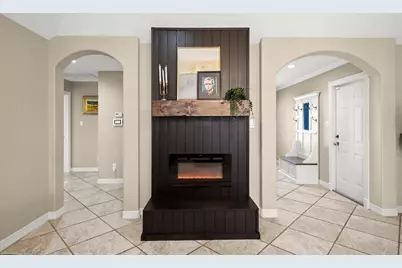 5822 3rd Street, Danbury, TX 77534 - Photo 9