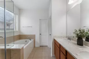 3001 Kathryn Oaks Ln, Spring, TX 77386 - Photo 21