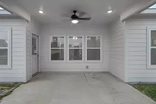 12357 Lake Conroe Hills Dr, Willis, TX 77318 - Photo 3