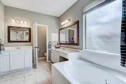 78 E Evangeline Oaks Circle, The Woodlands, TX 77384 - Photo 21