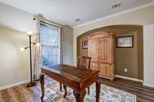 78 E Evangeline Oaks Cir, The Woodlands, TX 77384 - Photo 7