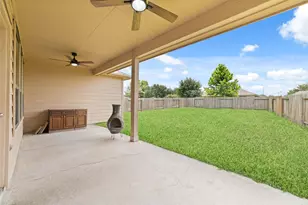 221 Country Crossing Cir, Magnolia, TX 77354 - Photo 25