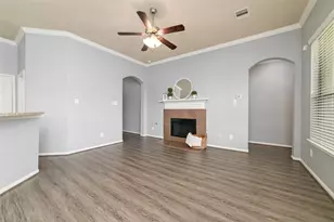 221 Country Crossing Cir, Magnolia, TX 77354 - Photo 11