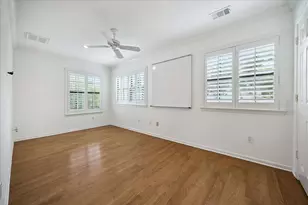 7910 Del Monte Dr, Houston, TX 77063 - Photo 35