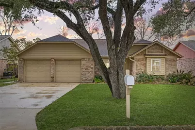 103 Brigadoon Lane, Friendswood, TX 77546 - Photo 1