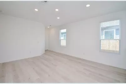 23014 Deanston Dr, Waller, TX 77484 - Photo 5