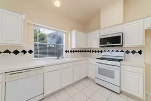 10011 Redoak Pass Ln, Houston, TX 77064 - Photo 13