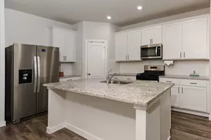 323 Intrepid Trl, Magnolia, TX 77354 - Photo 11