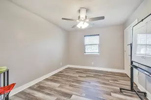 24237 Creekwood Dr, Splendora, TX 77372 - Photo 25