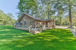 24237 Creekwood Dr, Splendora, TX 77372 - Photo 3
