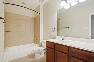 20102 Three Chutes Ln, Cypress, TX 77433 - Photo 37