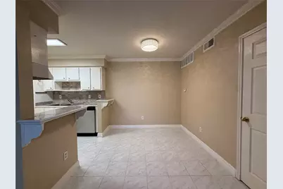 2250 Bering Drive #39, Houston, TX 77057 - Photo 9